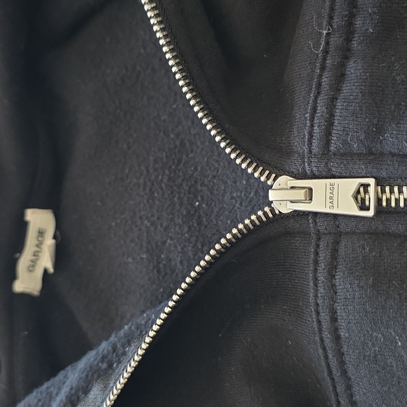 Garage Black Cropped Zip Hoodie Size Large - Picture 9 of 9